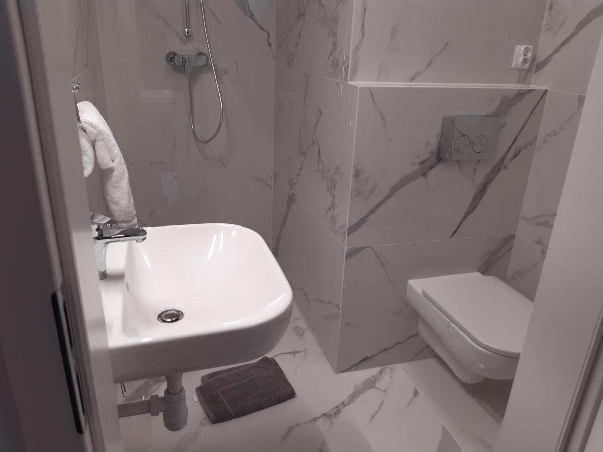 Bon Ton Apartment Szczecin Bagian luar foto